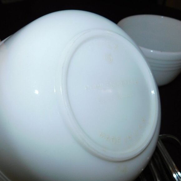 Hamilton Beach Original Milk Glass Bowls with Beaters and Recipe book - Picture 8 of 13